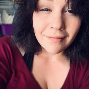 Meet your Posher, Abi